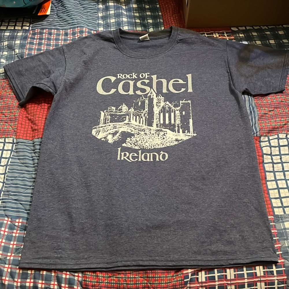 🎉SALE🎉$12 or 3 for $20🎉 💙Rock of Cashel Ireland Shirt💙